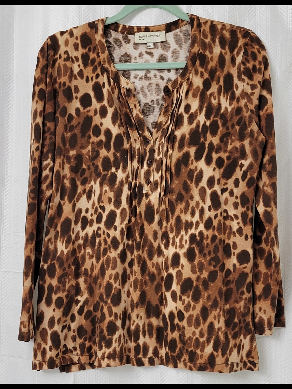 Jones New York Brown Leopard-Print Long Sleeve Henley Top